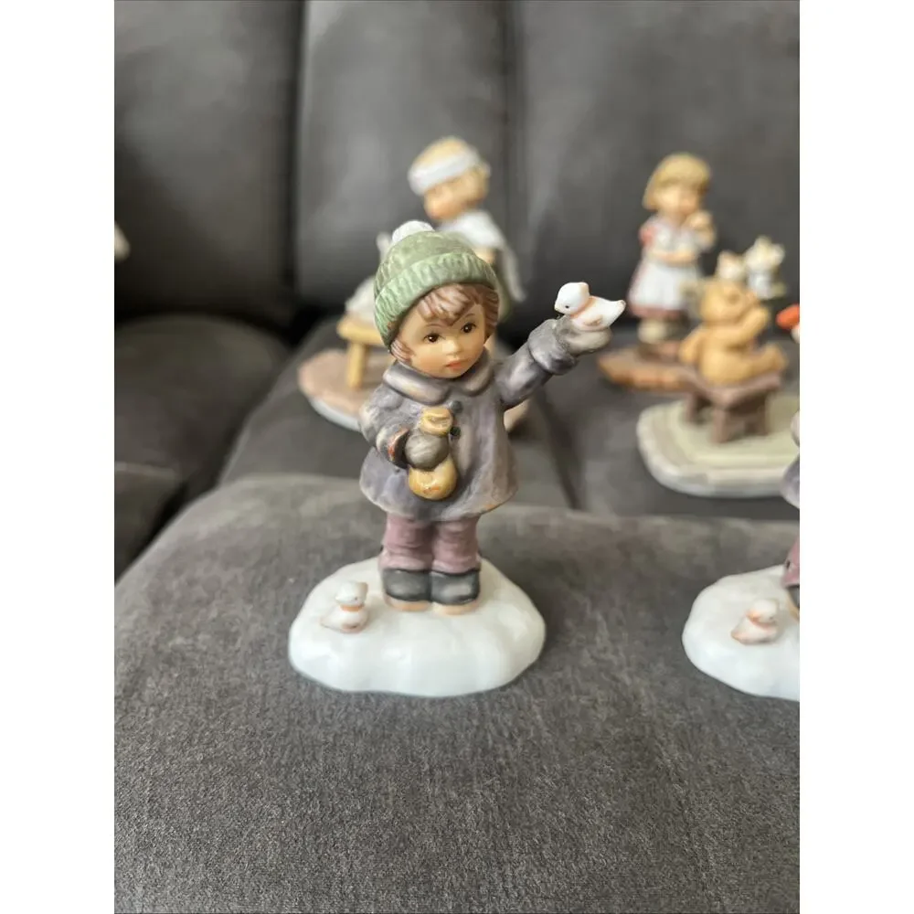 Lot Of 11 Berta Hummel Goebel 2003 Figurine Cat Snowman Swing Children. Perfect!